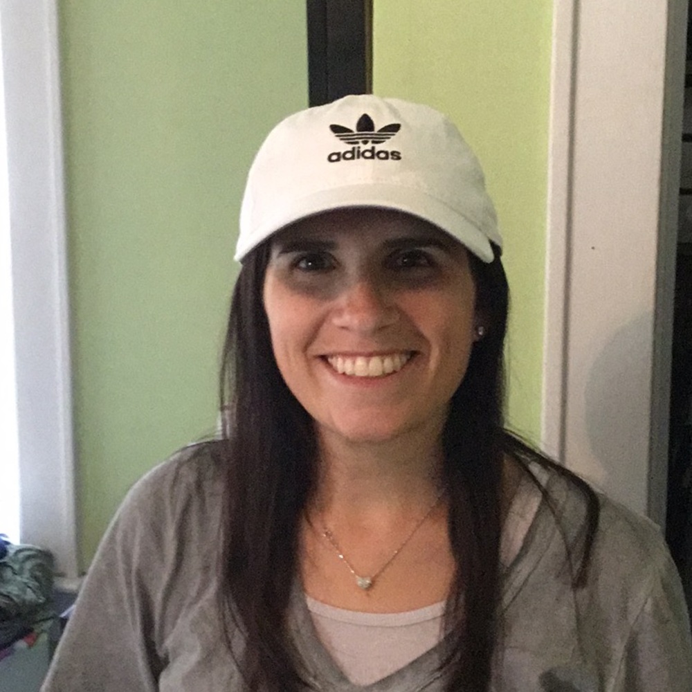 Meet your Posher, Elana